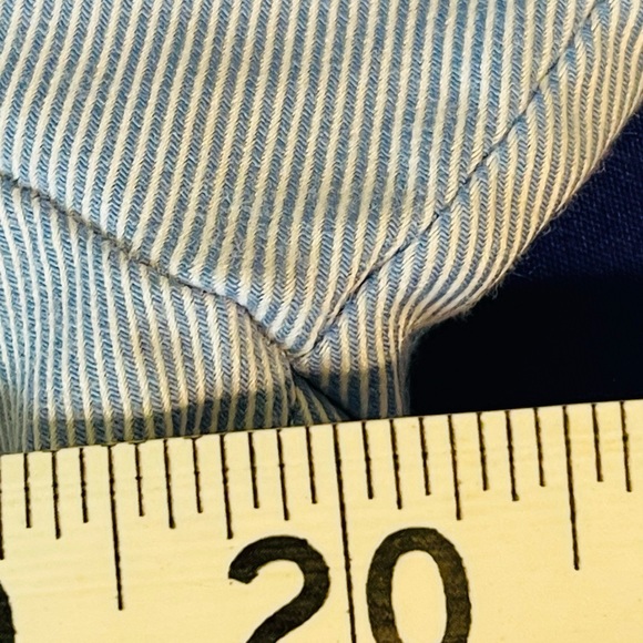 Button down blouse - Picture 3 of 4